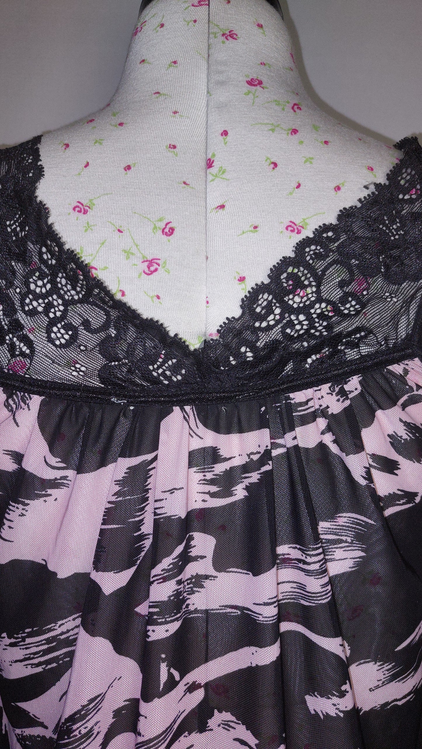 BLACK AND PINK BRUSH STROKE SWING CAMISOLE DRESS