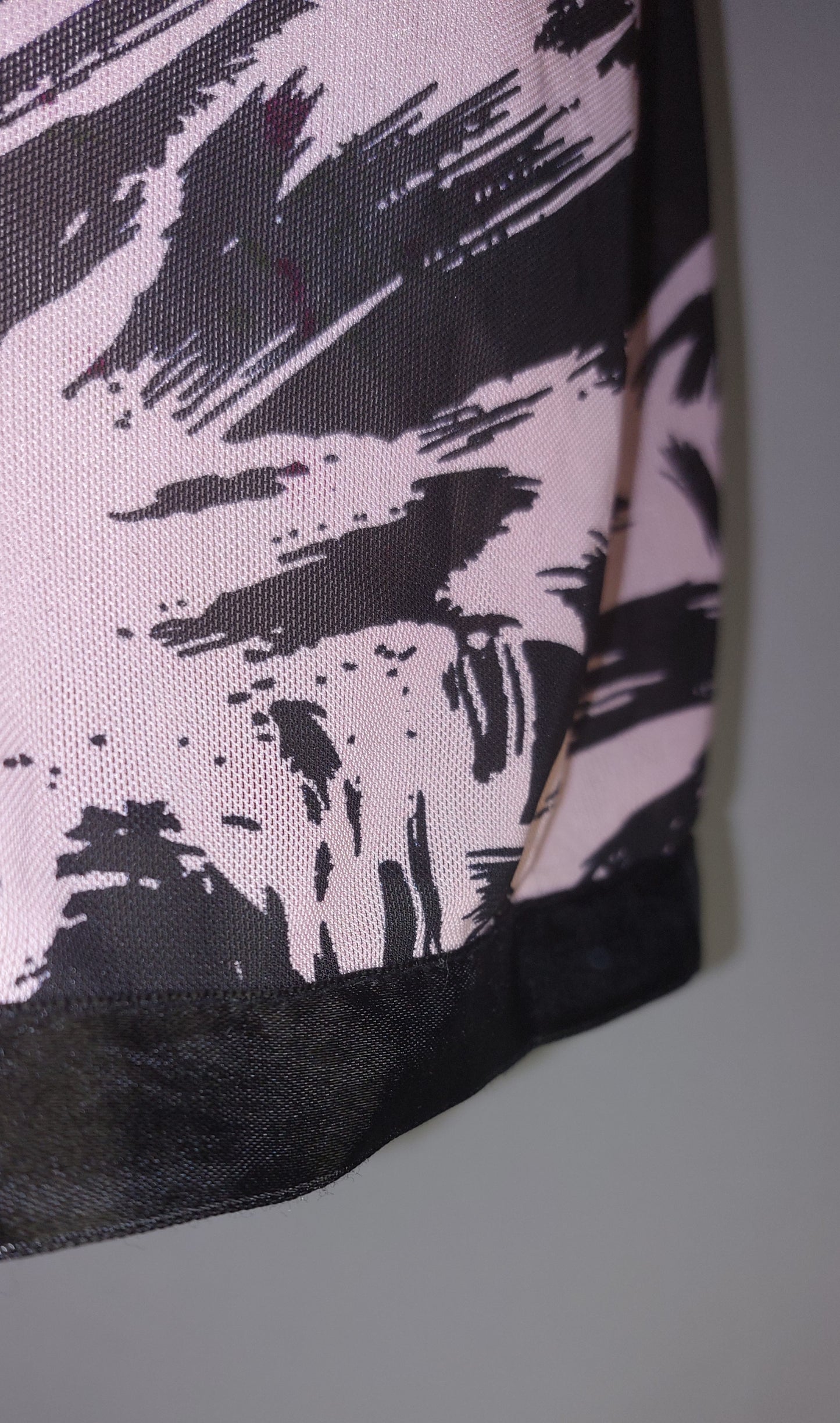 BLACK AND PINK BRUSH STROKE SWING CAMISOLE DRESS