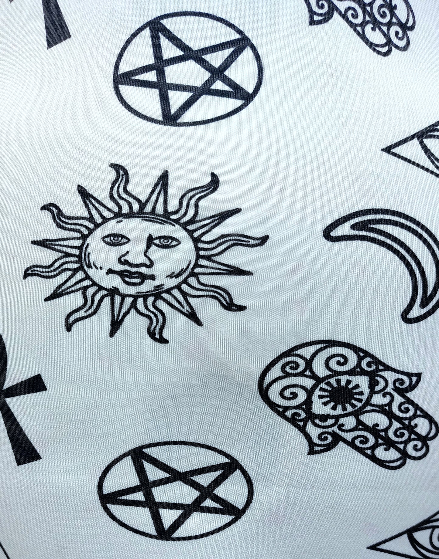 SIZE 6 MISSGUIDED WHITE MINI SKIRT WITH BLACK TATTOO MOTIFS