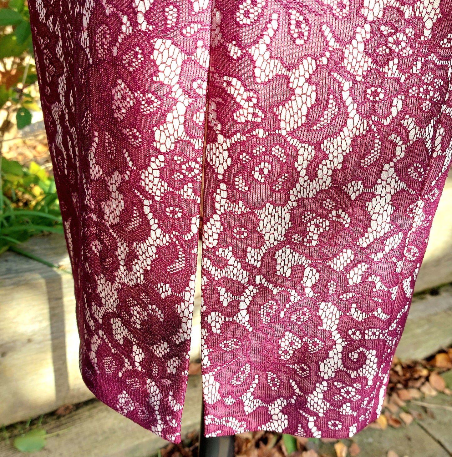SIZE 12 NEXT BURGUNDY LACE OVERLAY PENCIL SKIRT