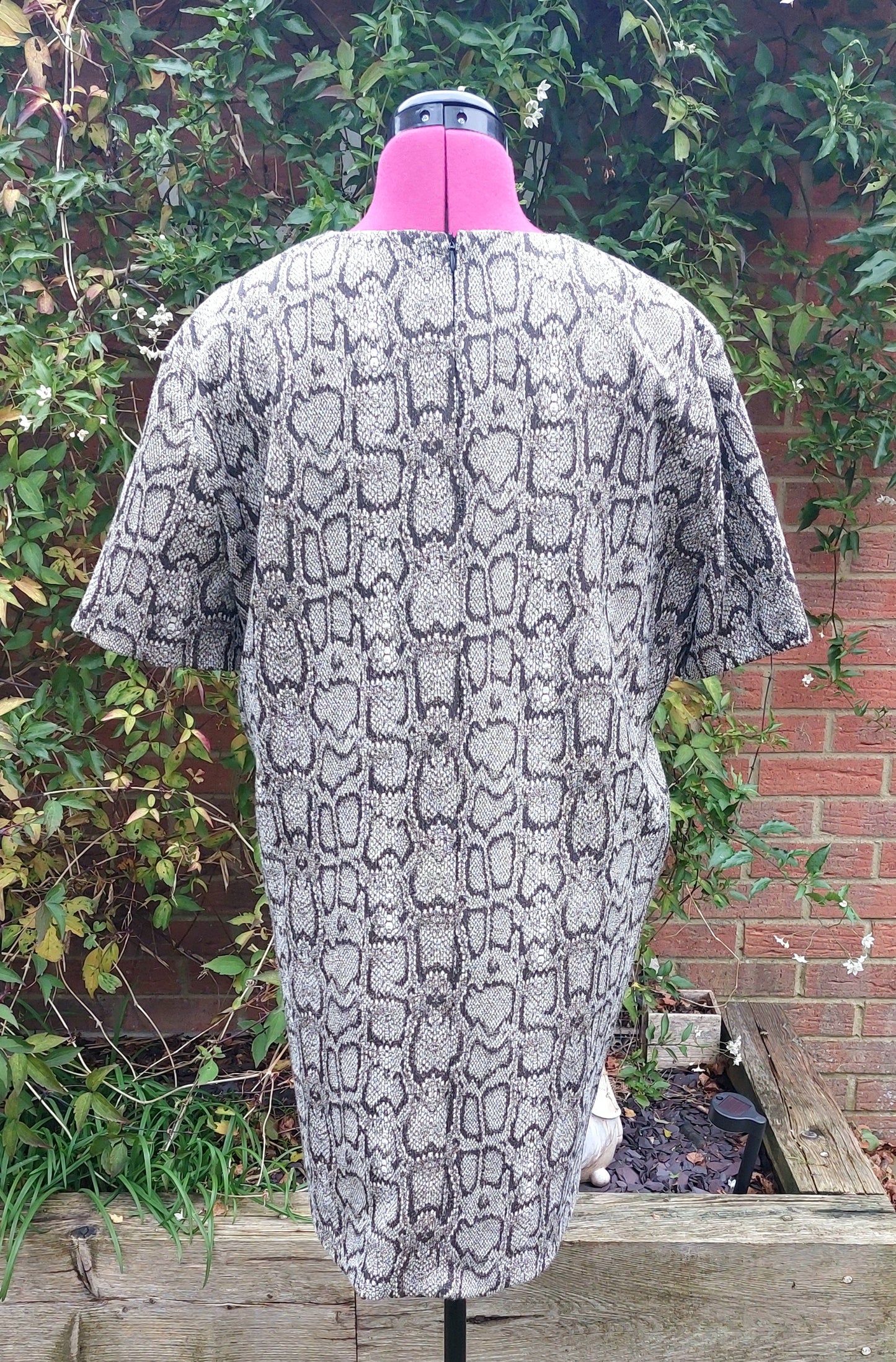 SIZE XXL ZARA SNAKE PRINT SHORT SLEEVED TUNIC