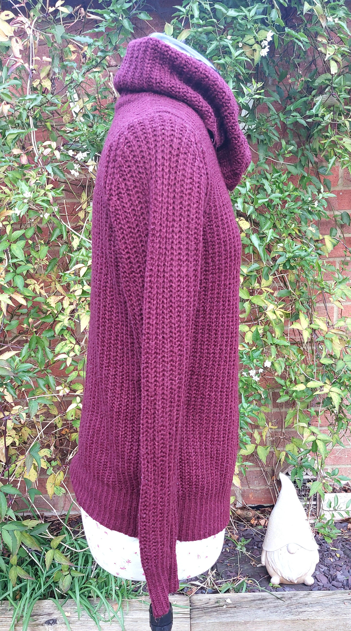 SIZE S FOREVER 21 BURGUNDY CHUNKY KNIT ROLL NECK JUMPER