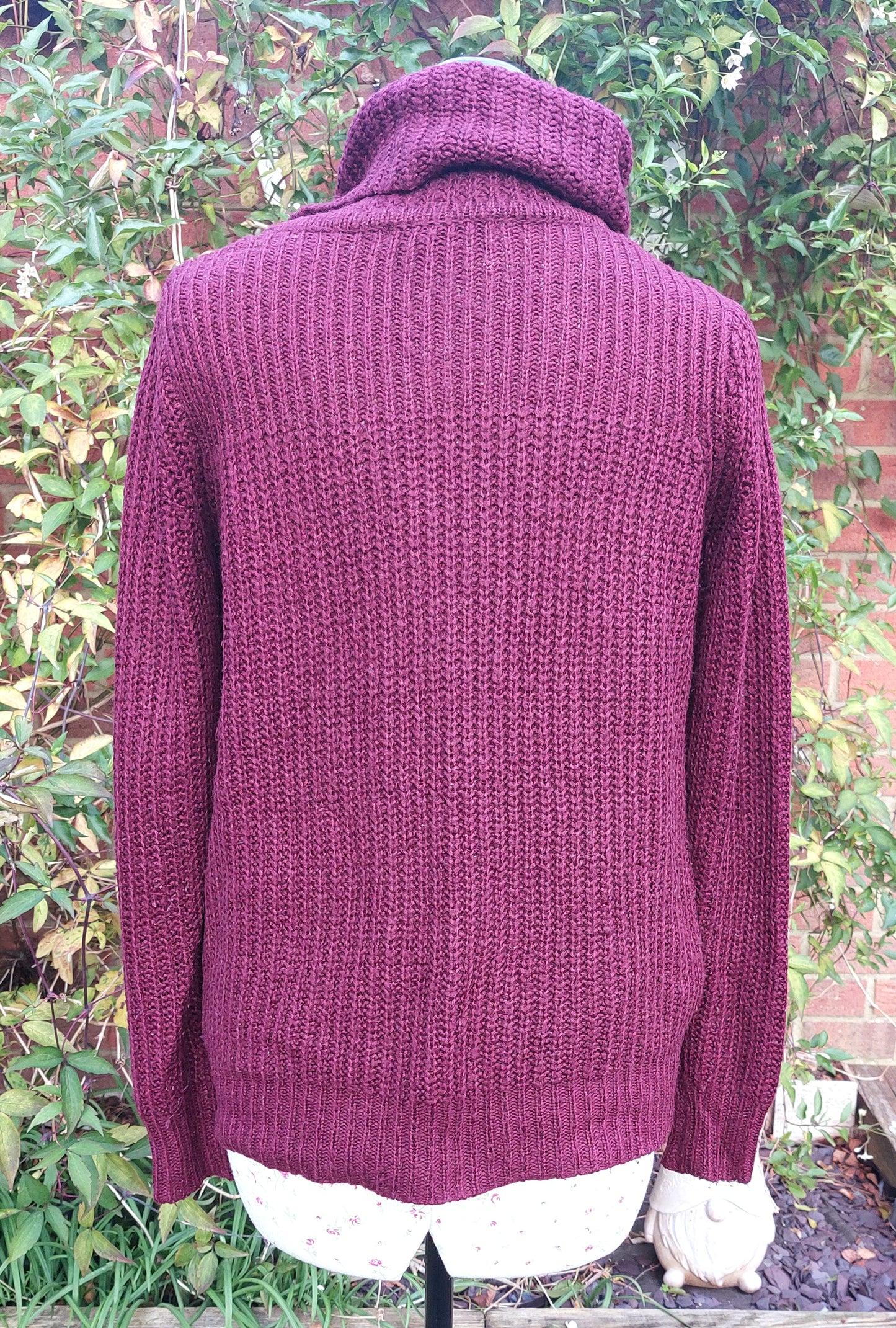 SIZE S FOREVER 21 BURGUNDY CHUNKY KNIT ROLL NECK JUMPER