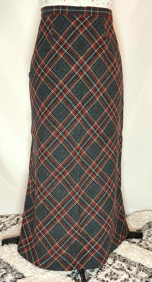 DARK GREY LONG MULTI PLAID SKIRT