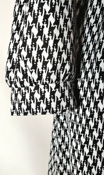 BLACK AND WHITE DOGTOOTH LONG SLEEVED BUTTON THROUGH DRESS