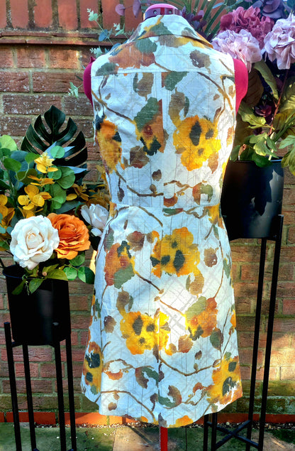 SLEEVELESS FLORAL COLLARED DRESS