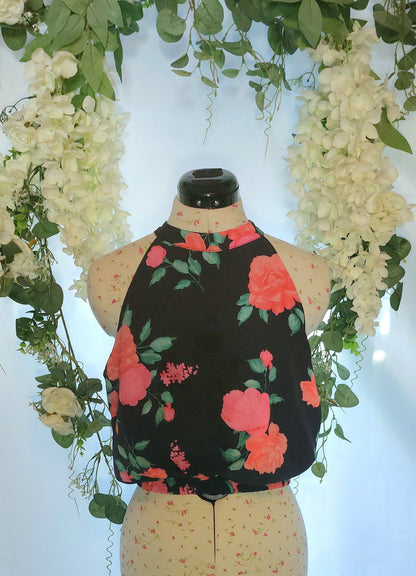 SIZE 10 FLORAL HALTER NECK CROP TOP