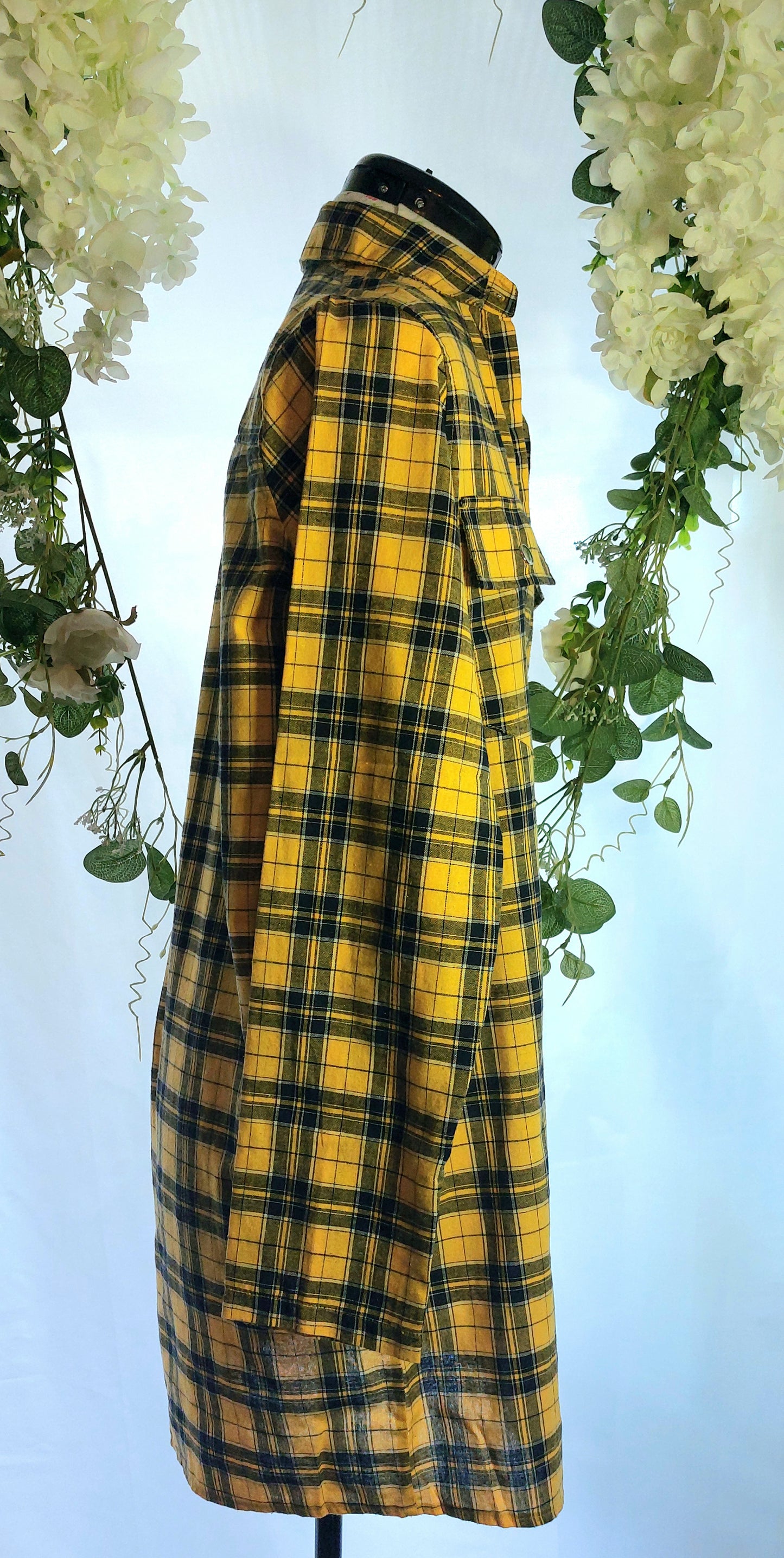 SIZE 8 PLT YELLOW AND BLACK CHECKED BOYFRIEND SHIRT