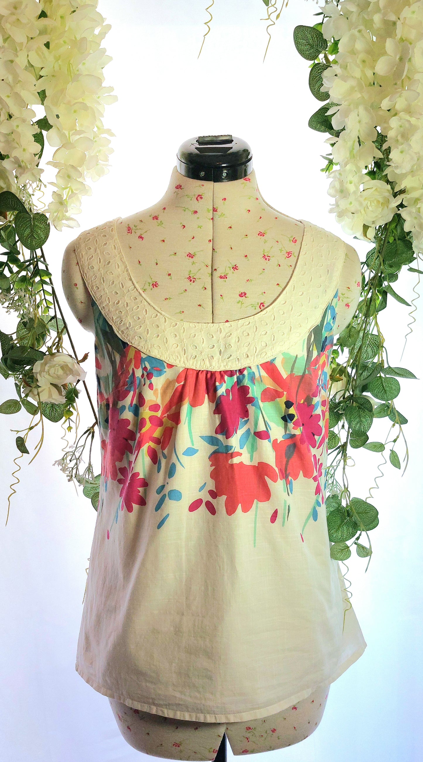 SIZE 10 MONSOON FLORAL SLEEVELESS SWING TOP