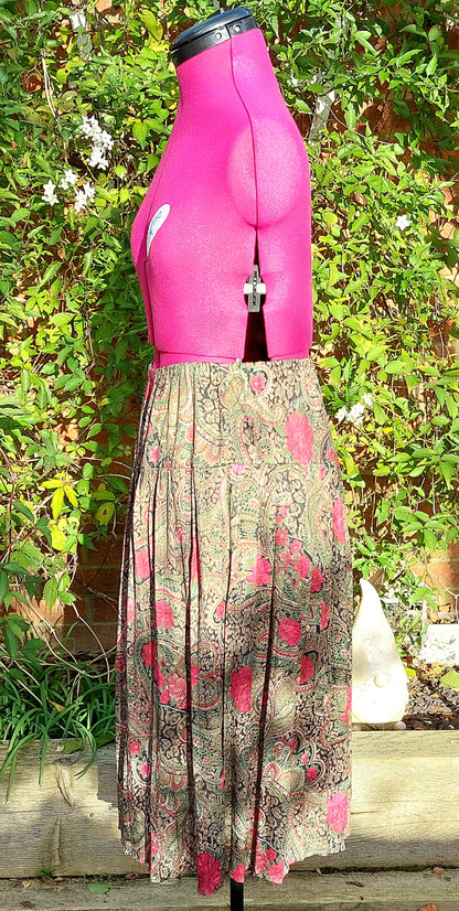 PAISLEY AND FLORAL PLEATED MID LENGTH SKIRT