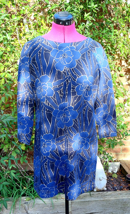 SIZE 14 BRIGHT BLUE FLORAL 3/4 SLEEVE TUNIC TOP