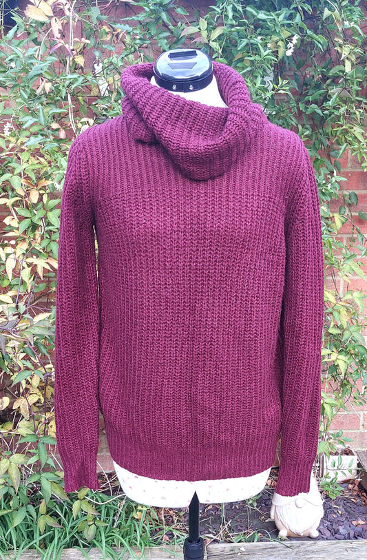 SIZE S FOREVER 21 BURGUNDY CHUNKY KNIT ROLL NECK JUMPER