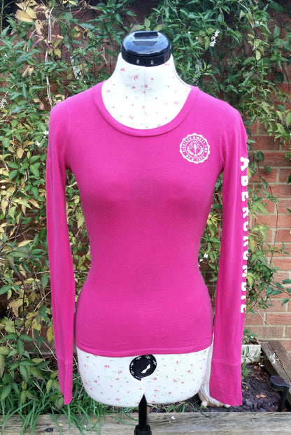 SIZE XS ABERCROMBIE & FITCH BRIGHT PINK LONG SLEEVED TOP